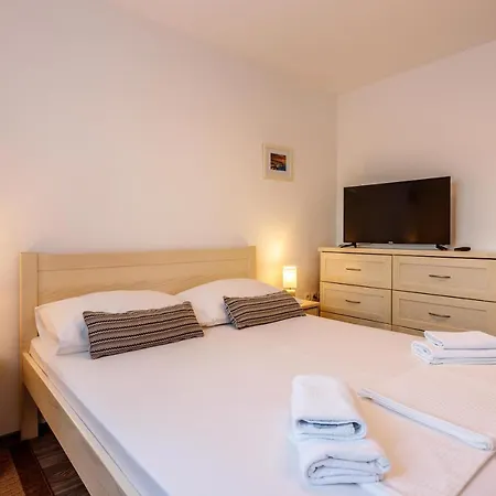 Marija With Heated Pool *