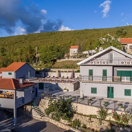 Marija With Heated Pool Villa *