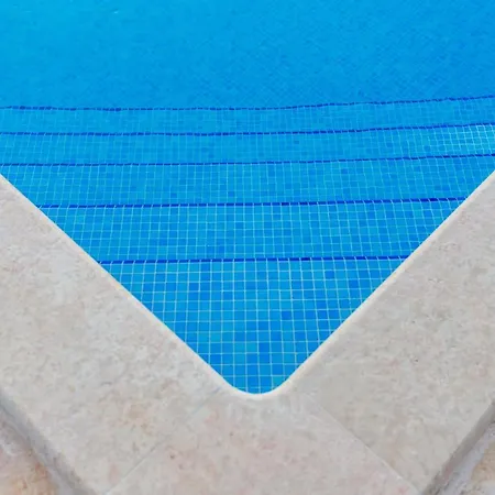 וילה Marija With Heated Pool טריליי