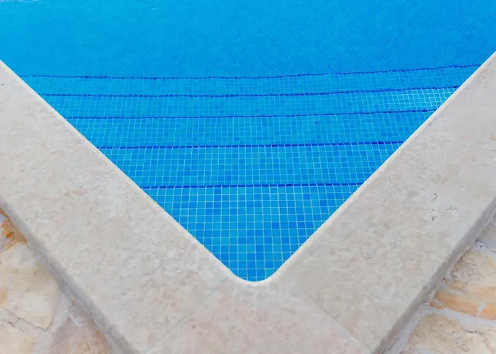Villa Marija With Heated Pool Trilj